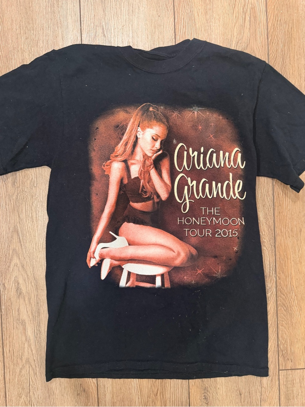 Ariana Grande Honeymoon Tour 2015 Graphic Tee 0461